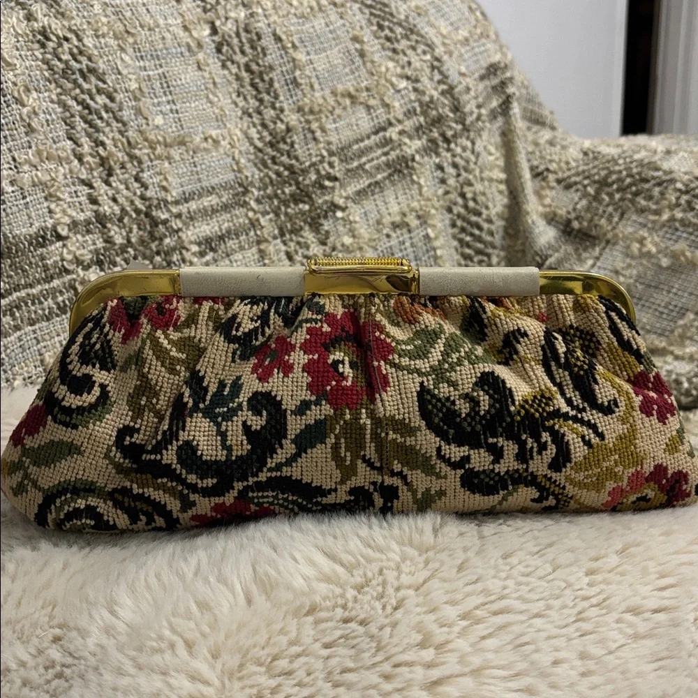 Non/Branded 60’s floral
